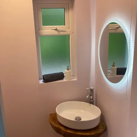 펜션 3 Bedroom Beautiful Cosy *