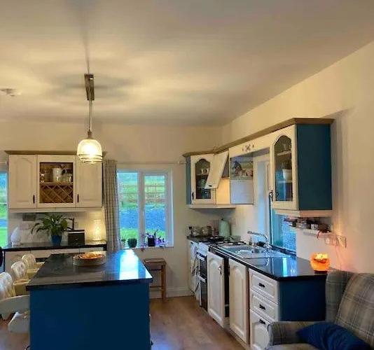 Feriehus Beautiful Cosy Killashandra